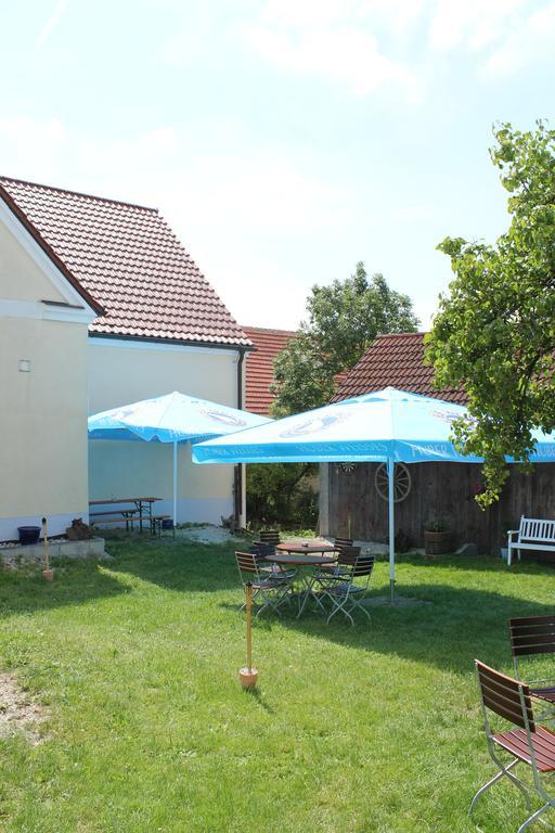 Landgasthof Weberhans Harburg  Exterior photo